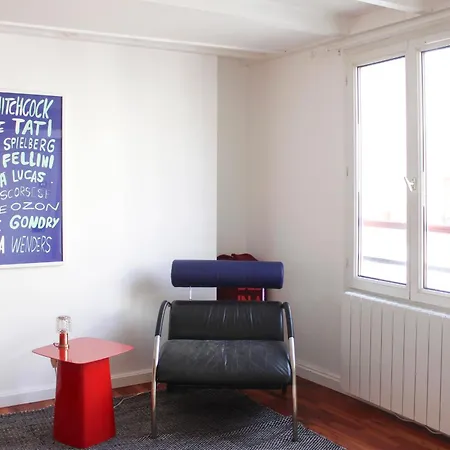 Cosy Studio In